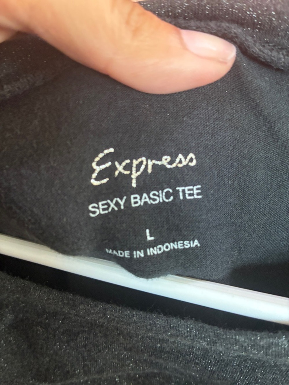 Express Black Long-Sleeve Keyhole Top - Picture 3 of 4